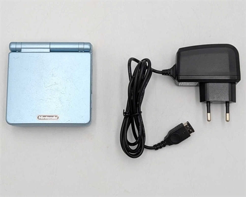 Gameboy Advance SP - Model AGS-001 - Pearl Blue - Console - SNR XEH14912102 (B Grade) (Used)